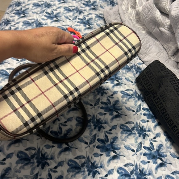 Burberry❤️SOLD - Picture 7 of 10